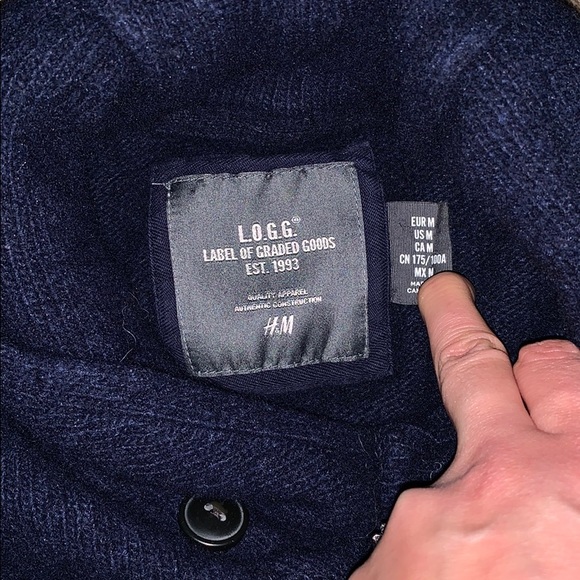 H&M sweater - Picture 2 of 3